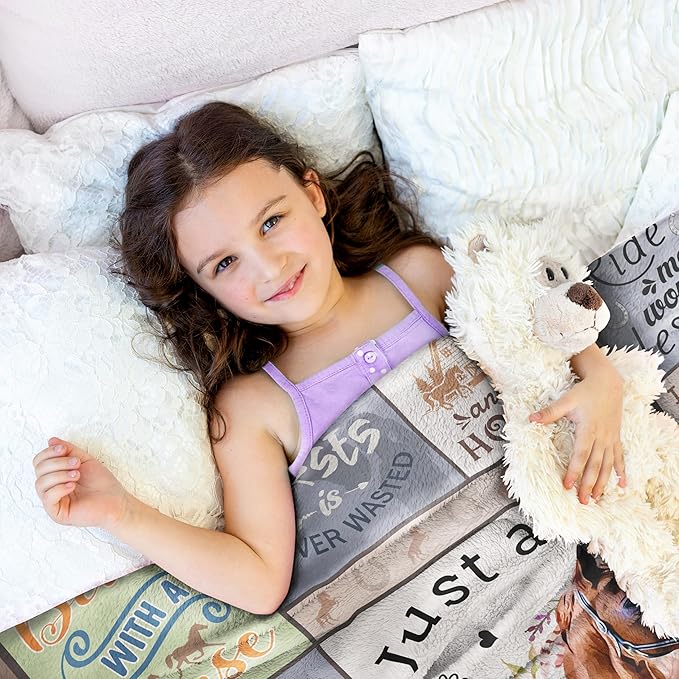 Horse Blanket for Girls, Horse Gifts for Girls Women, Just A Girl Who Loves Horses Blanket, Horse Lovers Birthday Gifts Decor Throw Blanket 60" x 50"